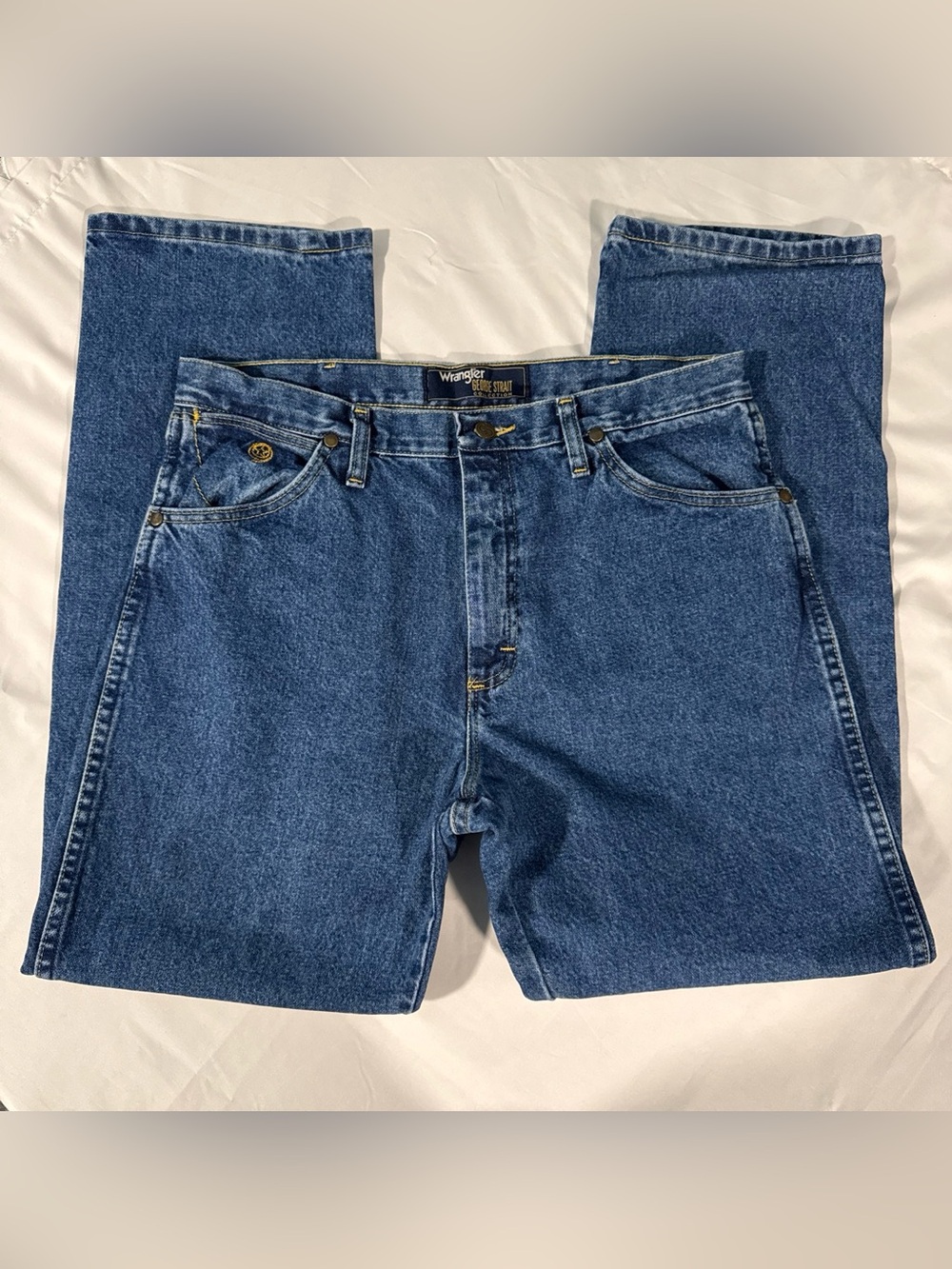 Wrangler Relaxed Fit Blue Denim Men’s Jeans